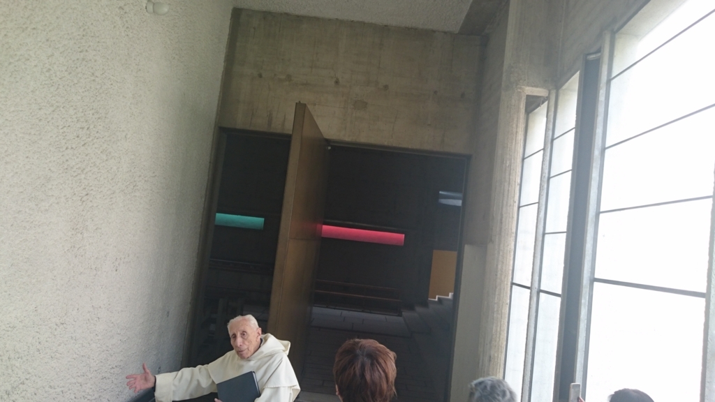 f:id:chezmizuka:20180421174344j:plain f:id:chezmizuka:20180421174344j:plain