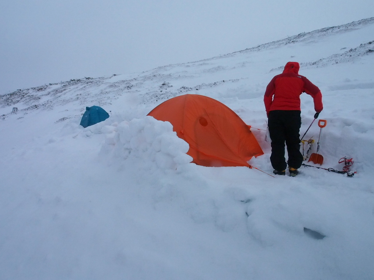 雪山テント泊の始め方 やってわかった 装備とテクニック基本ガイド 登山女子のぽんこつ日記 はじめての登山やコース 装備など