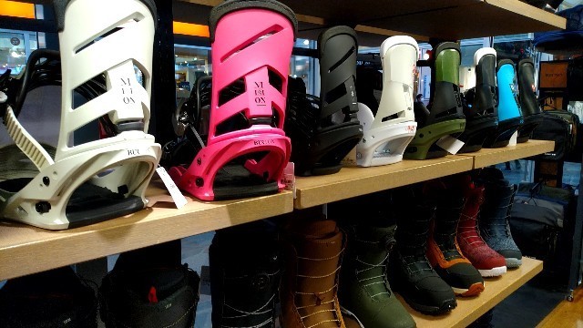 軽井沢 初潜入 Burtonのアウトレットに行ってきました 千葉から雪山へ行くブログ 軽井沢 初潜入 Burtonのアウトレットに行ってきました 千葉から雪山へ行くブログ