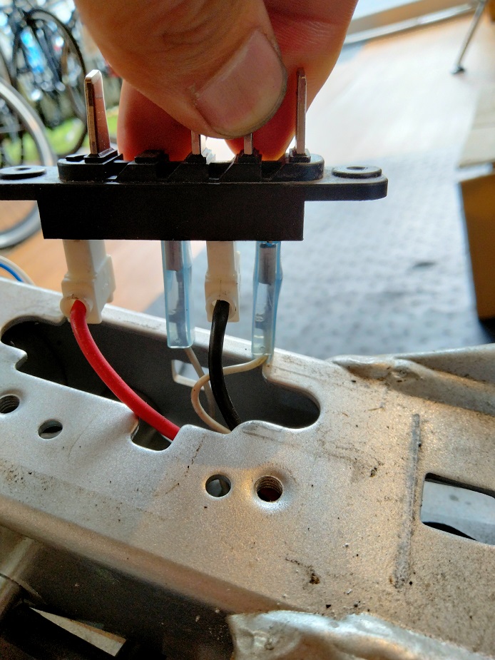 電気アシスト 補修前提 駆動電源系問題なし