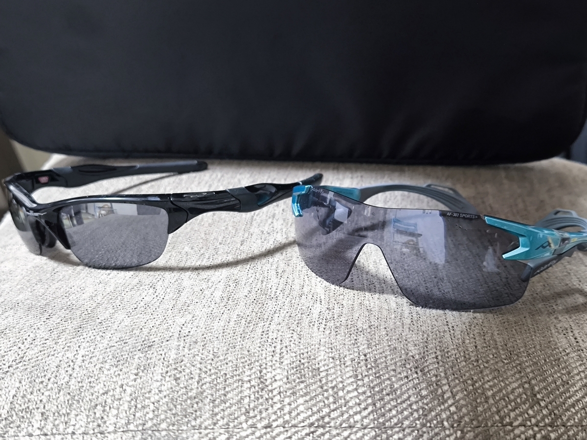 徹底比較】AirFly AF-302 vs Oakley Half Jacket 2.0｜ノーズパッド