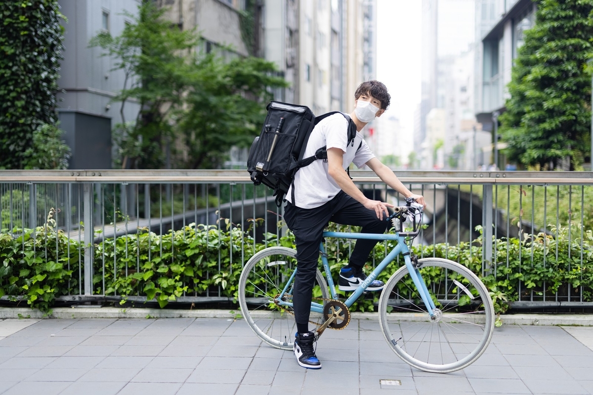 UberEats　肉体労働　副業