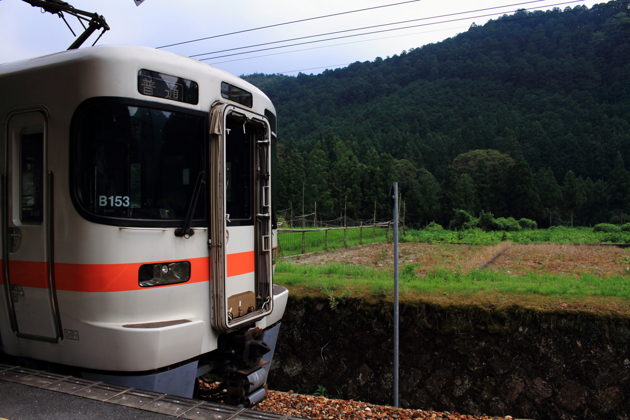 鈍行列車で行こう！飯田線7時間の旅路 - ChronoBox