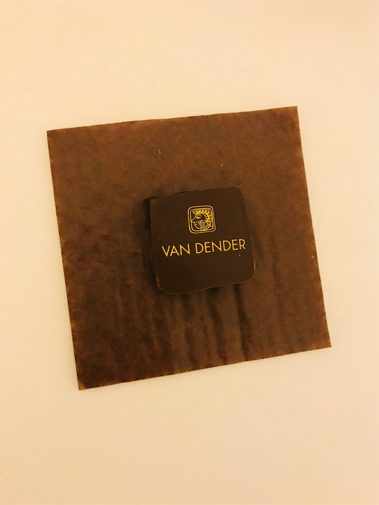 VAN DENDER（ヴァンデンダー） 毎日チョコ生活