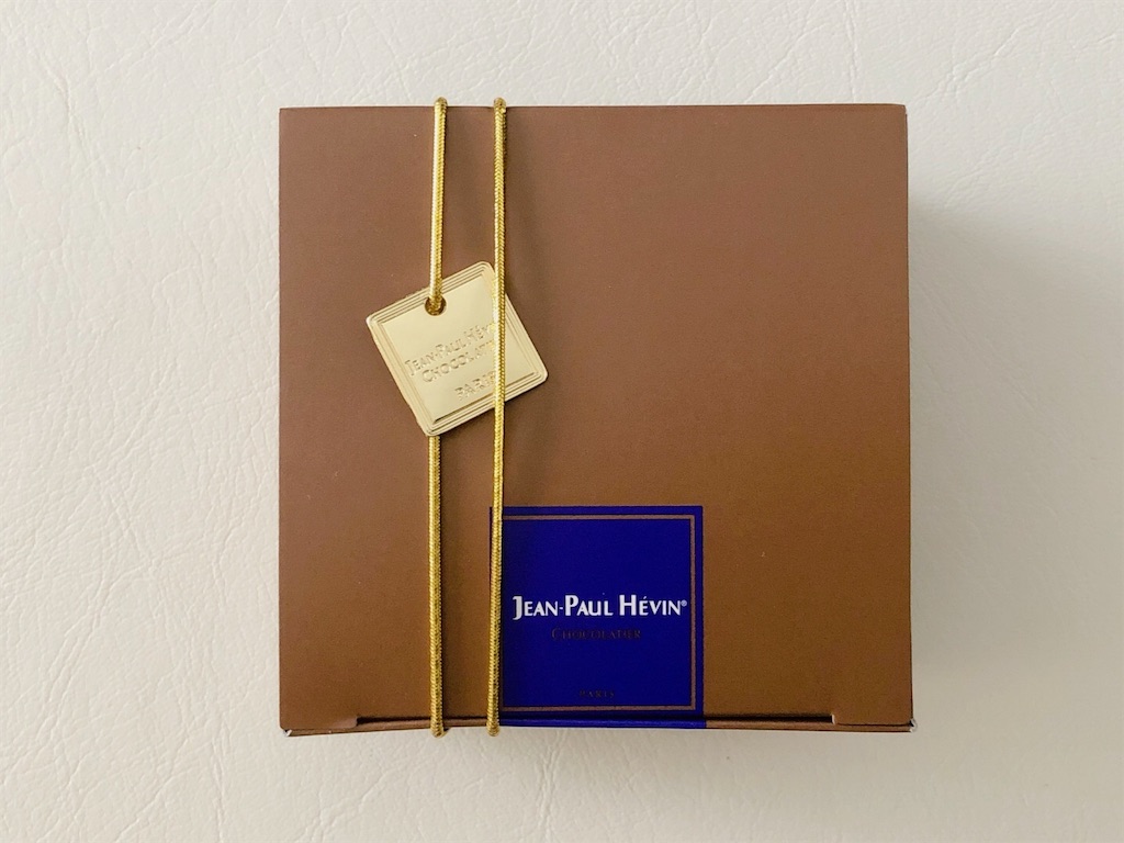 JEAN-PAUL HÉVIN 完売品カランドリエ ドゥ ラヴァン＆カレ 12枚 JEAN-PAUL HEVIN（ジャン＝ポール・エヴァン） - 毎日チョコ生活