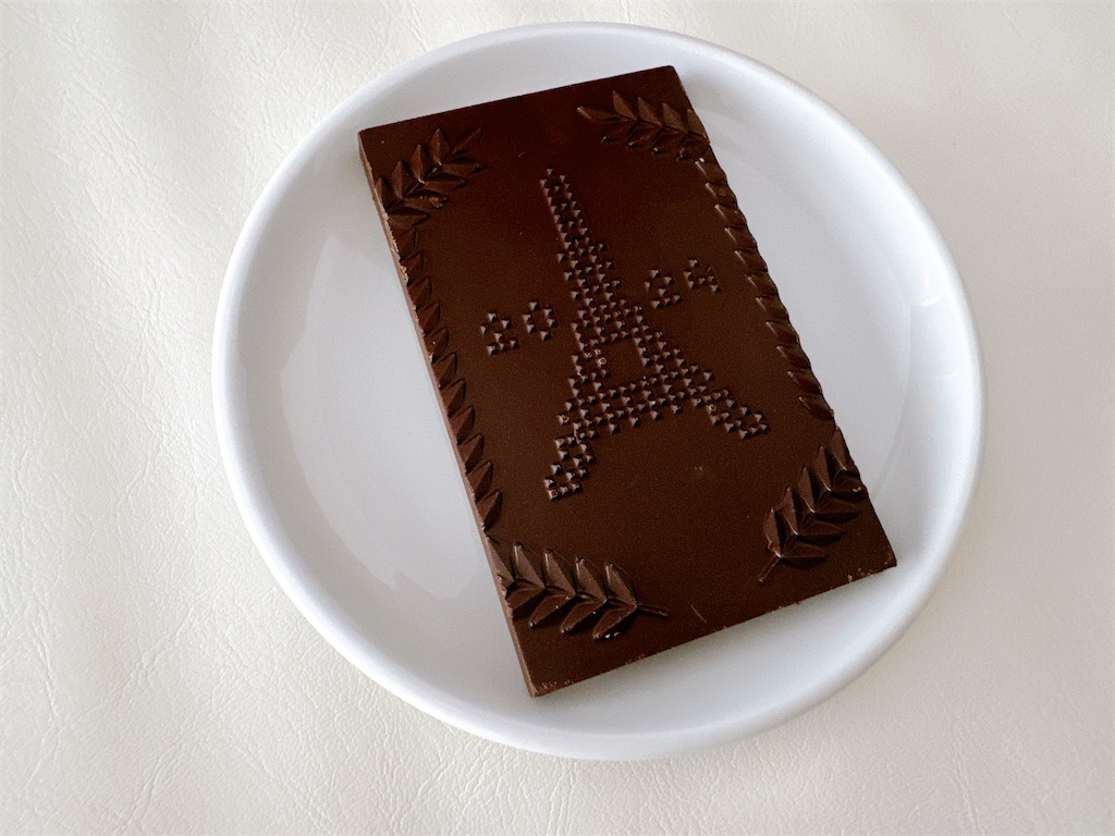 ル　ショコラ LE CHOCOLAT ALAIN DUCASSE（ル・ショコラ・アラン・デュカス