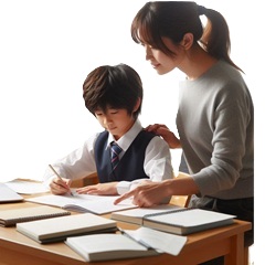 塾で勉強を教えて貰っている写真