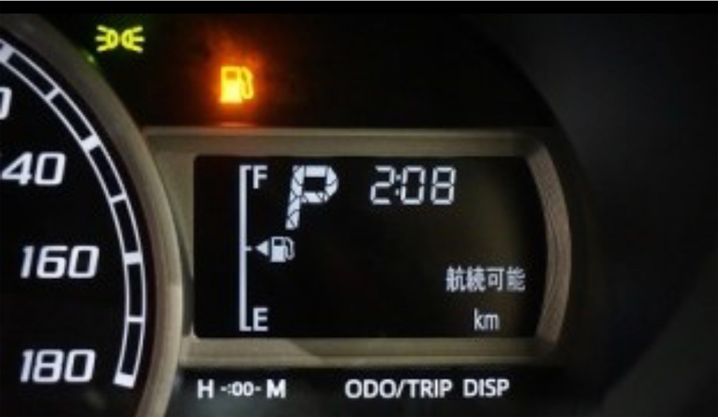車はエンプティランプ点灯からどれだけ走るのか 車が走らない大事件 前編 ちぐざいる新聞