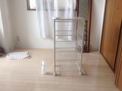 白いキッチンワゴン