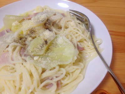 キャベツとベーコンのスパゲッティ