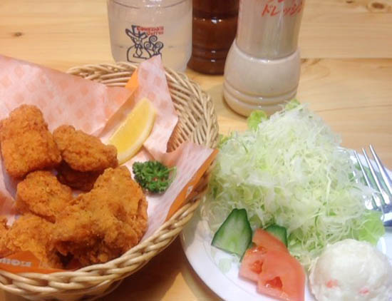 コメダ珈琲のコメチキ