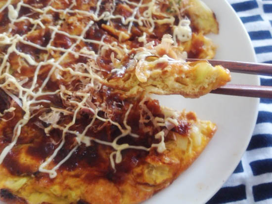 小麦粉と肉抜きお好み焼き