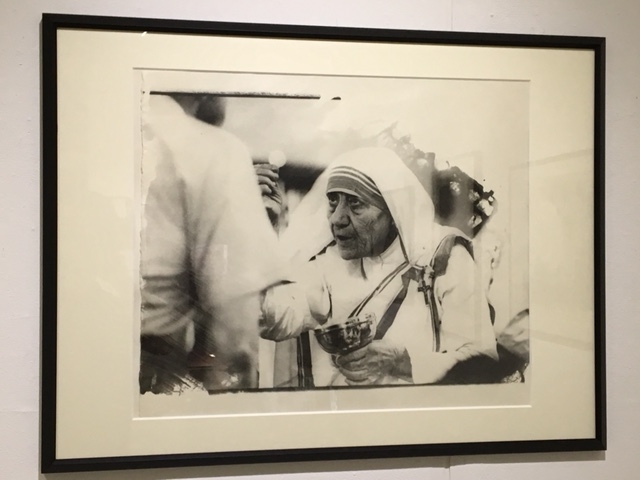 マザー・テレサでも出る杭は打たれる - よろず編集後記