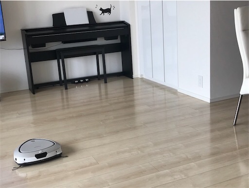 お掃除ロボット活躍 無印良品の台車 吊り下げるプランターカバー ランとらコラム
