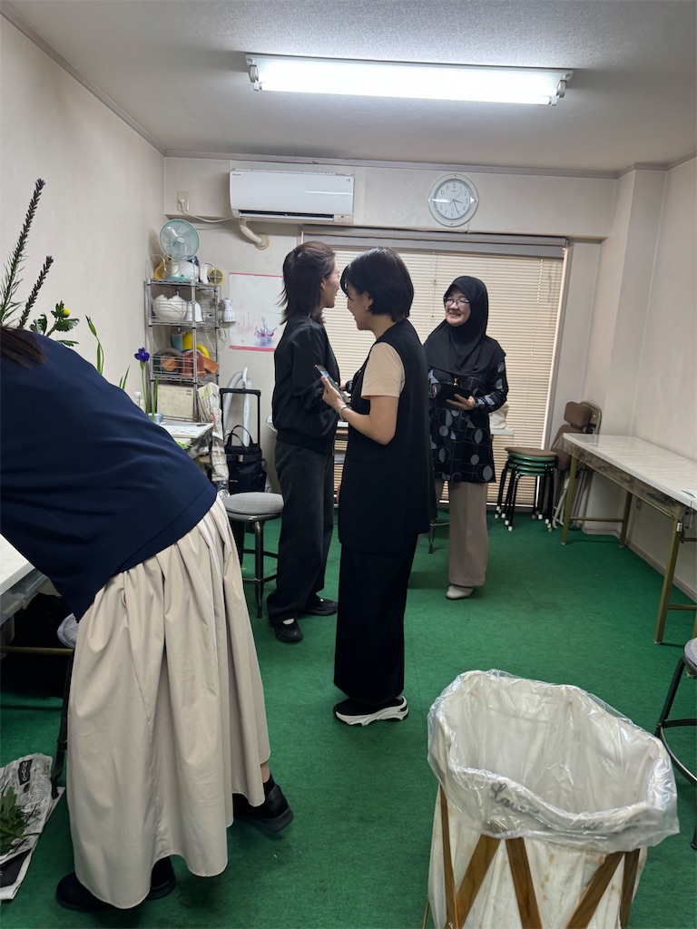 「たてるかたち」 - 花は世につれ