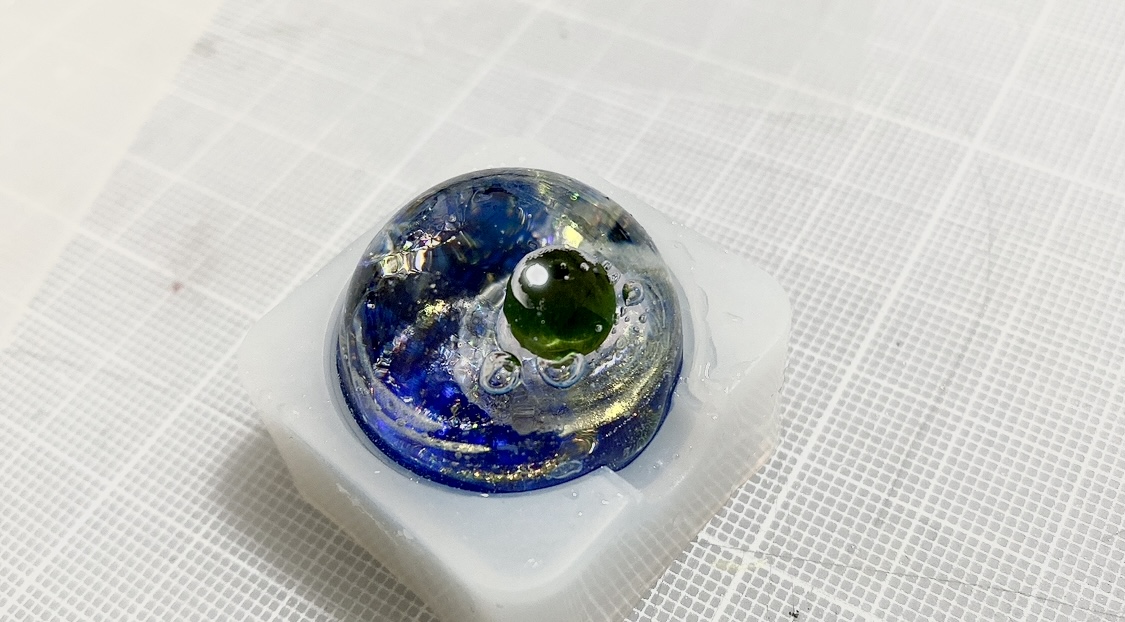 球体レジン『宇宙玉』の作り方 🪐✨ - Chikixxx's Blog