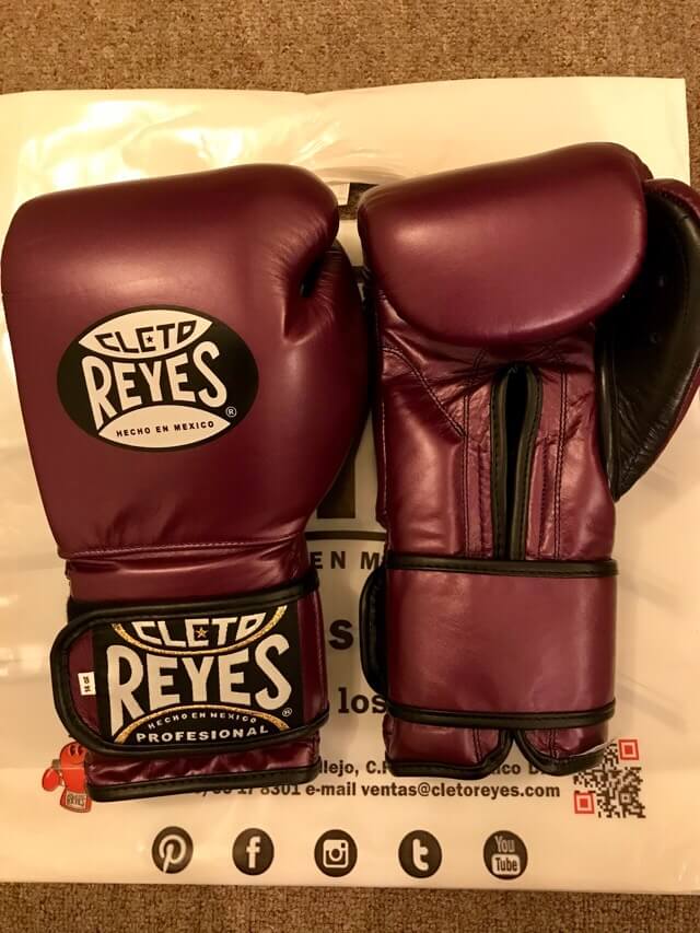 評判のメキシコ産グローブ REYES（レイジェス）直営店に行って