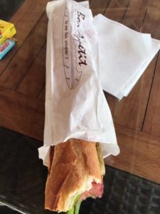 ニューカレドニア(カナール島ランチ）