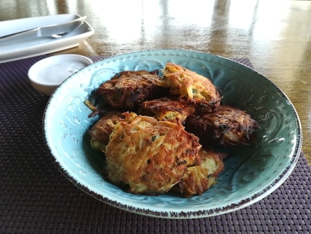 f:id:chinkara-hoi:20191212054435j:plain f:id:chinkara-hoi:20191212054435j:plain