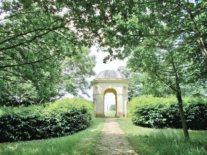 イギリス風景式庭園の代表格 ストウ その発展と景観について Chinorandom イギリス風景式庭園の代表格 ストウ その発展と景観について Chinorandom