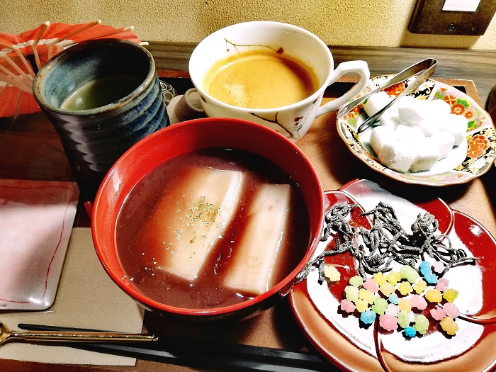 古書店街の橋姫々×秋葉原和堂 コラボカフェ」で遊んだ記録｜漫画