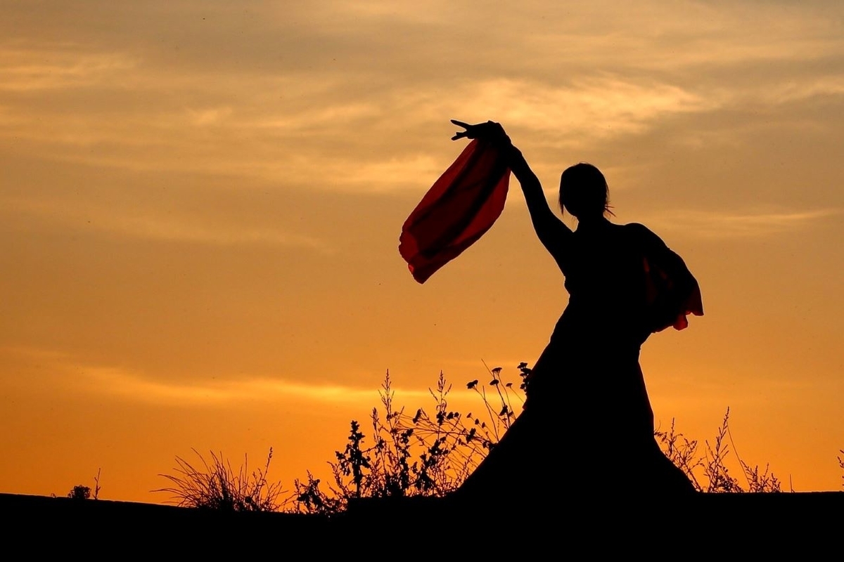 スピーチレス 心の声 Speechless アラジン をカタカナで歌ってみよう ハグルの洋楽カラオケ カタカナの歌詞で簡単に歌える