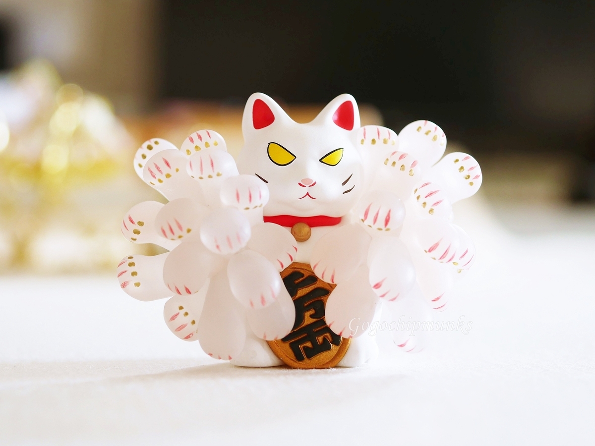 現代美術二等兵の招き猫【ゆるかわ✖現代アート全種紹介】 - ハグルの