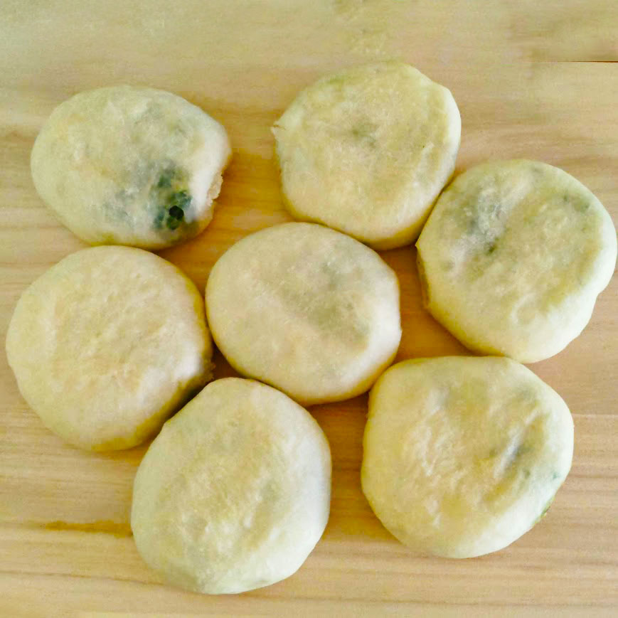 空心菜のおやき風パン