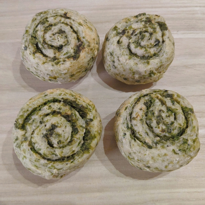 青のりとゆず味噌のうずまきパン