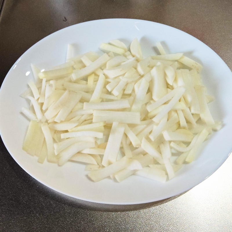 厚さ5mm、幅2~3mmの拍子切り