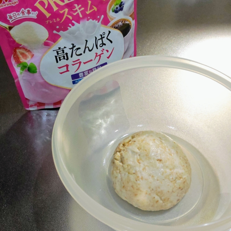 スキムミルクとパン生地