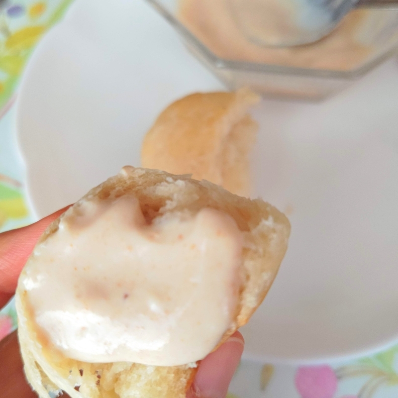 きなこ豆乳クリームをつけて