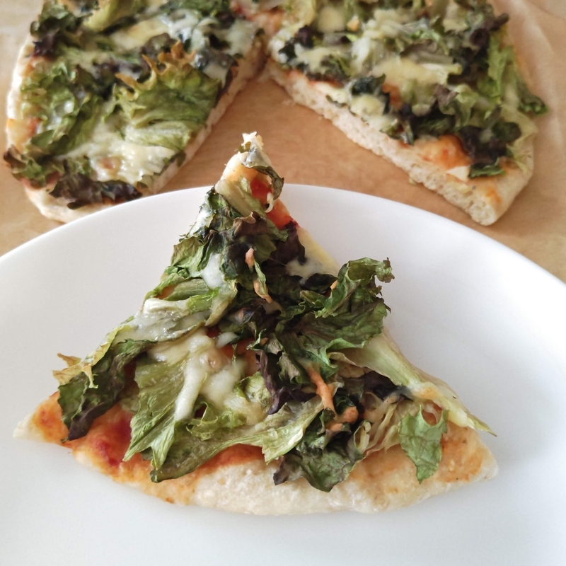 サニーレタスのピザ