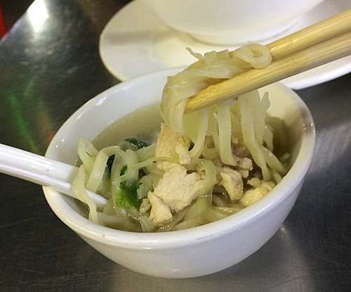 ヤンゴンのチャイナタウンでディナー「Shwe Mingalar Restaurant」
