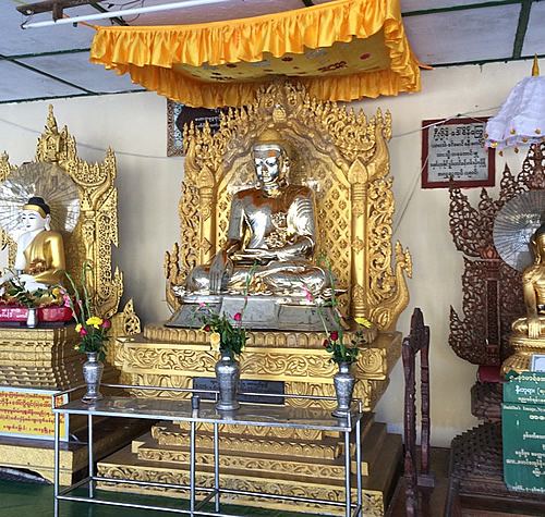 金銀財宝の寺院「ボタタング・パゴダ（Botahtaung Pagoda）」