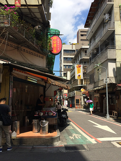 新旧のカフェやショップをまわるなら「永康街」周辺へ@台北