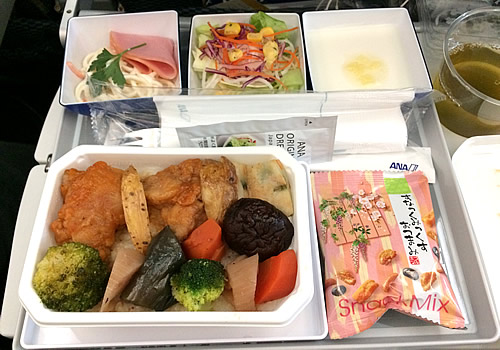 羽田空港からanaで上海 虹橋 ホンチャオ 国際空港へ 上海 美味しいもの探しの海外旅行街歩き Chiyoの旅