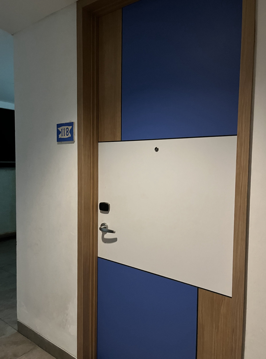 SOL by Meliá Kuta Bali 部屋の入り口