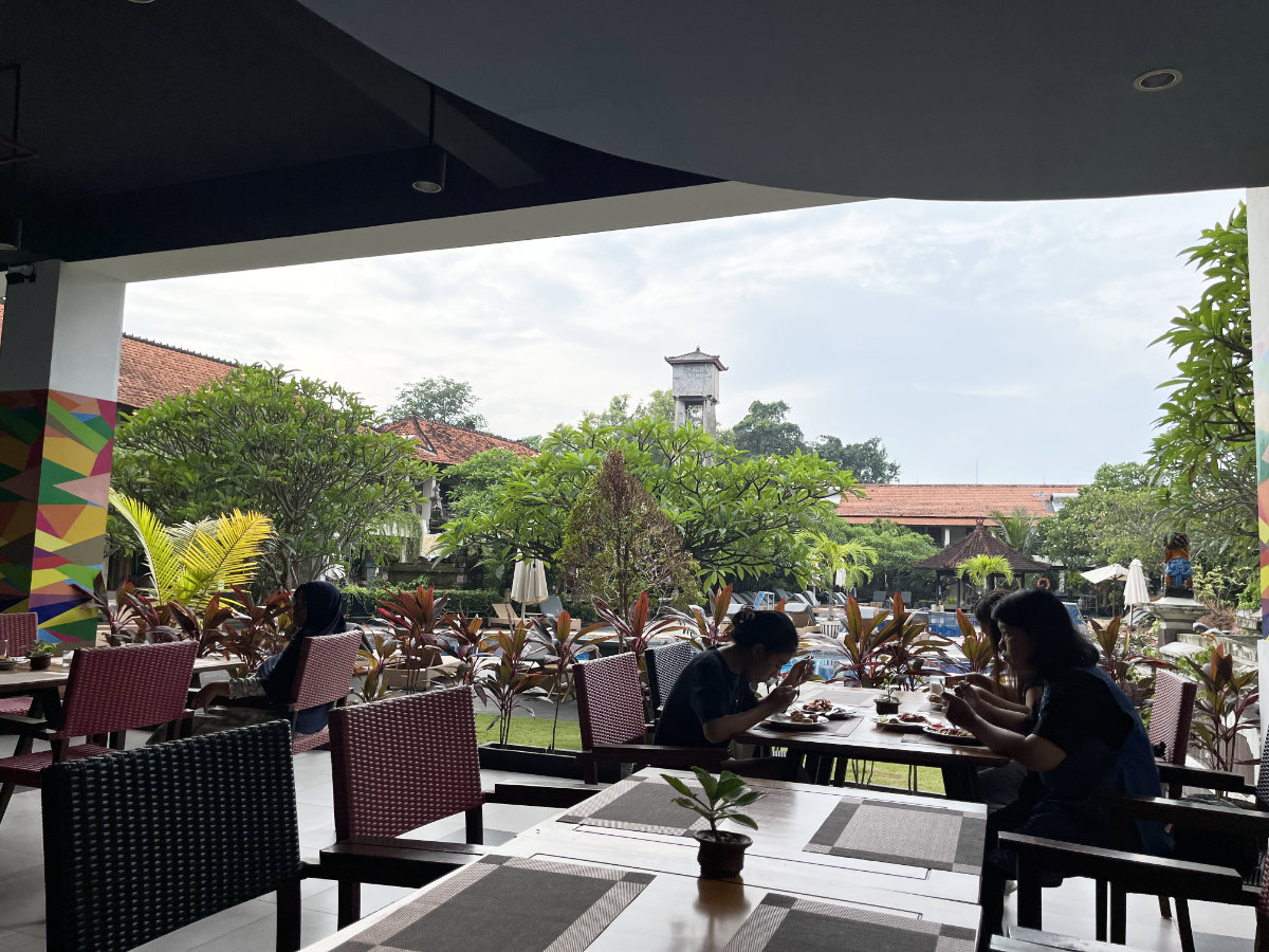 SOL by Meliá Kuta Bali 朝食レストラン