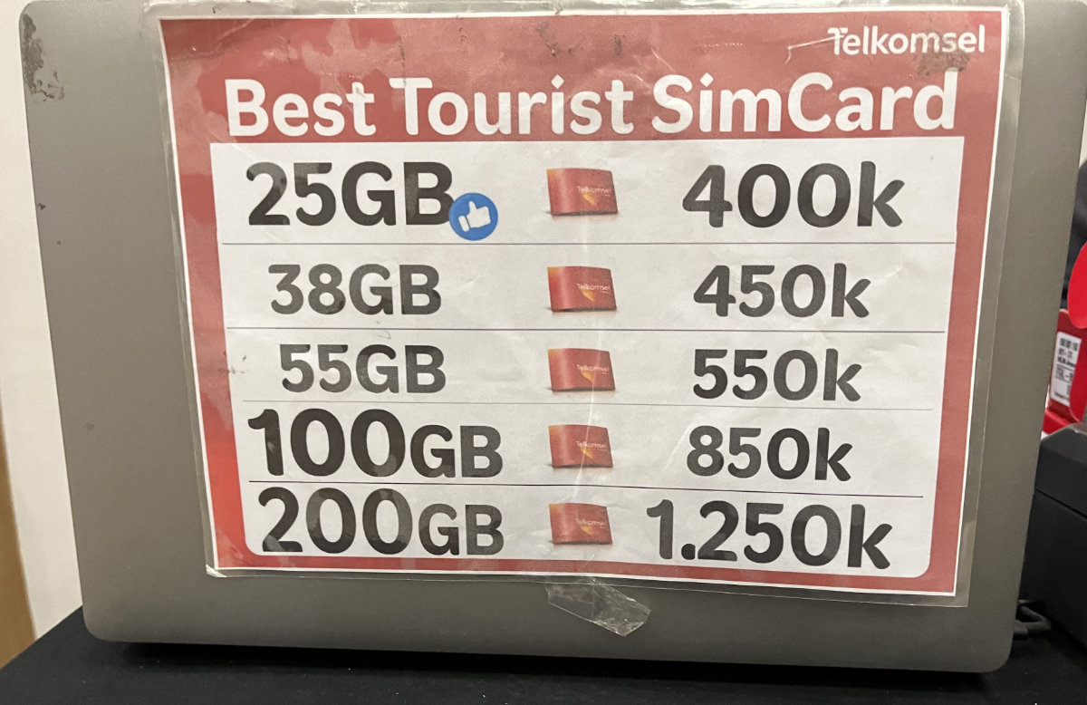 TelkomselのSIM売り場