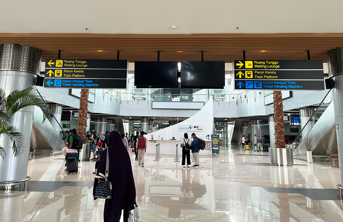 ジャカルタのエアポートトレイン