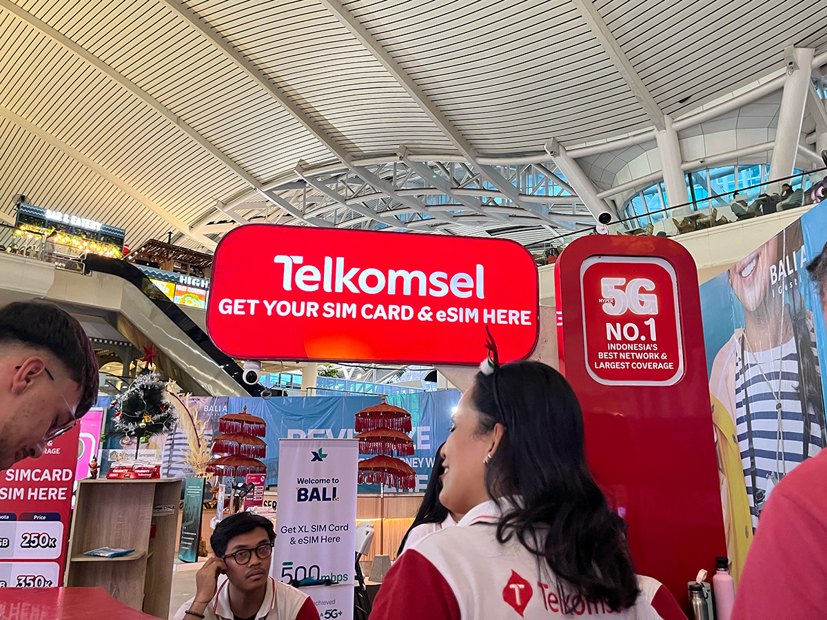 バリ島でSIMはTelkomselで
