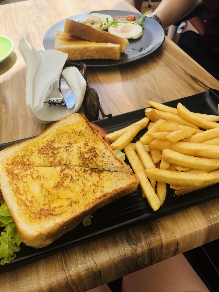 f:id:chiyobi:20190101132727j:plain f:id:chiyobi:20190101132727j:plain