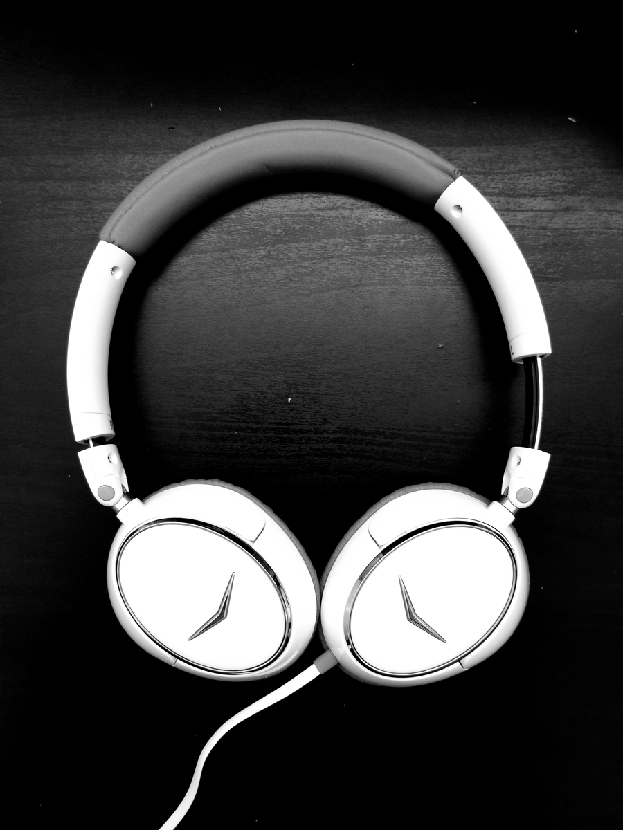 FiiO Q1 MarkⅡ　ヘッドホンアンプ Amazon.co.jp: FiiO Q1 MarkⅡ ハイレゾ対応USB DAC内蔵