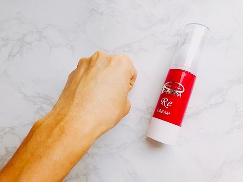 口コミ】88％の人が実感したクリーム？『ピアベルピア』クリームREを