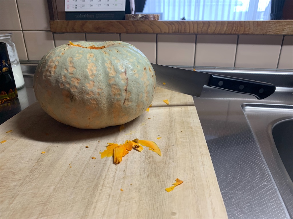 大きな大きな白いかぼちゃ 雪化粧 チョコラッシュ