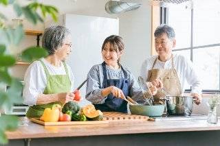 家事代行　老夫婦　お年寄り