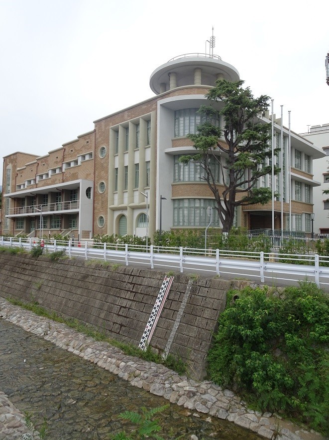 f:id:chorisuke:20180906123827j:plain