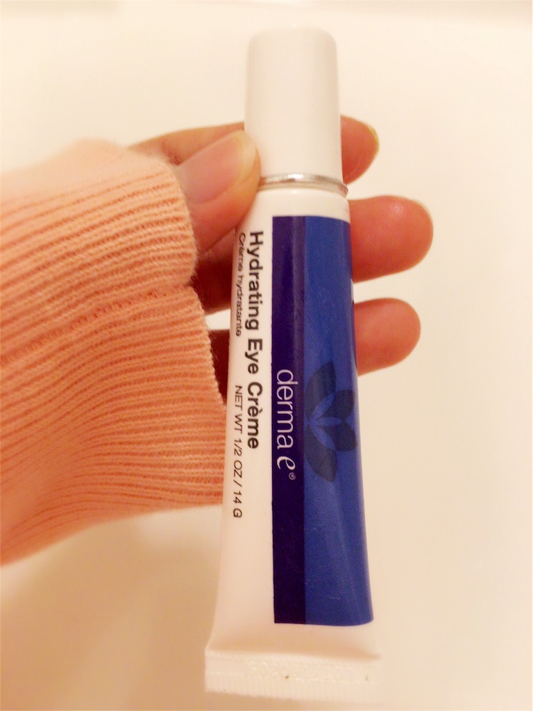 Derma Eのアイクリームパケ アイクリーム