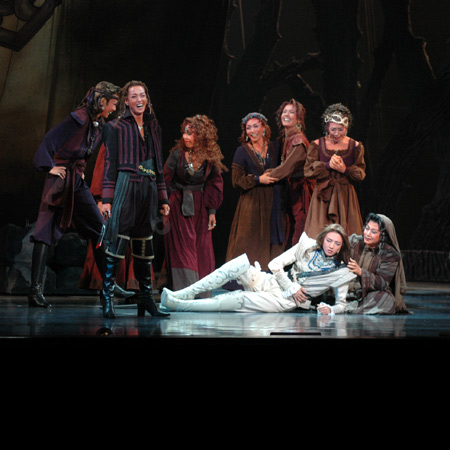 宝塚 歌劇 「ジプシー」というタブーから紡ぐ物語 - seikacatのブログ